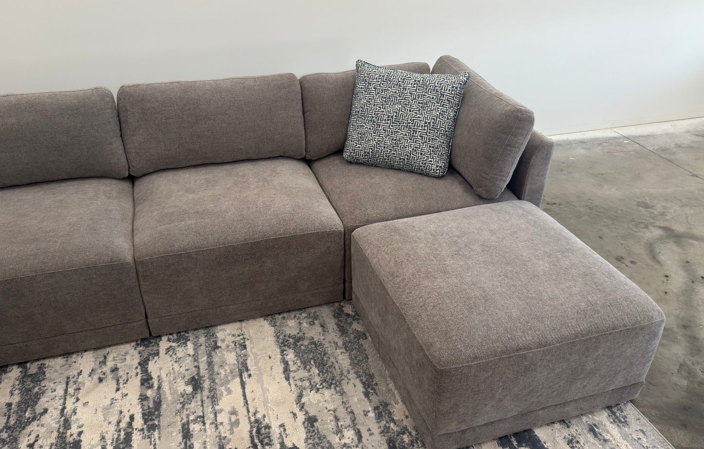 Thomasville Modular Sectional