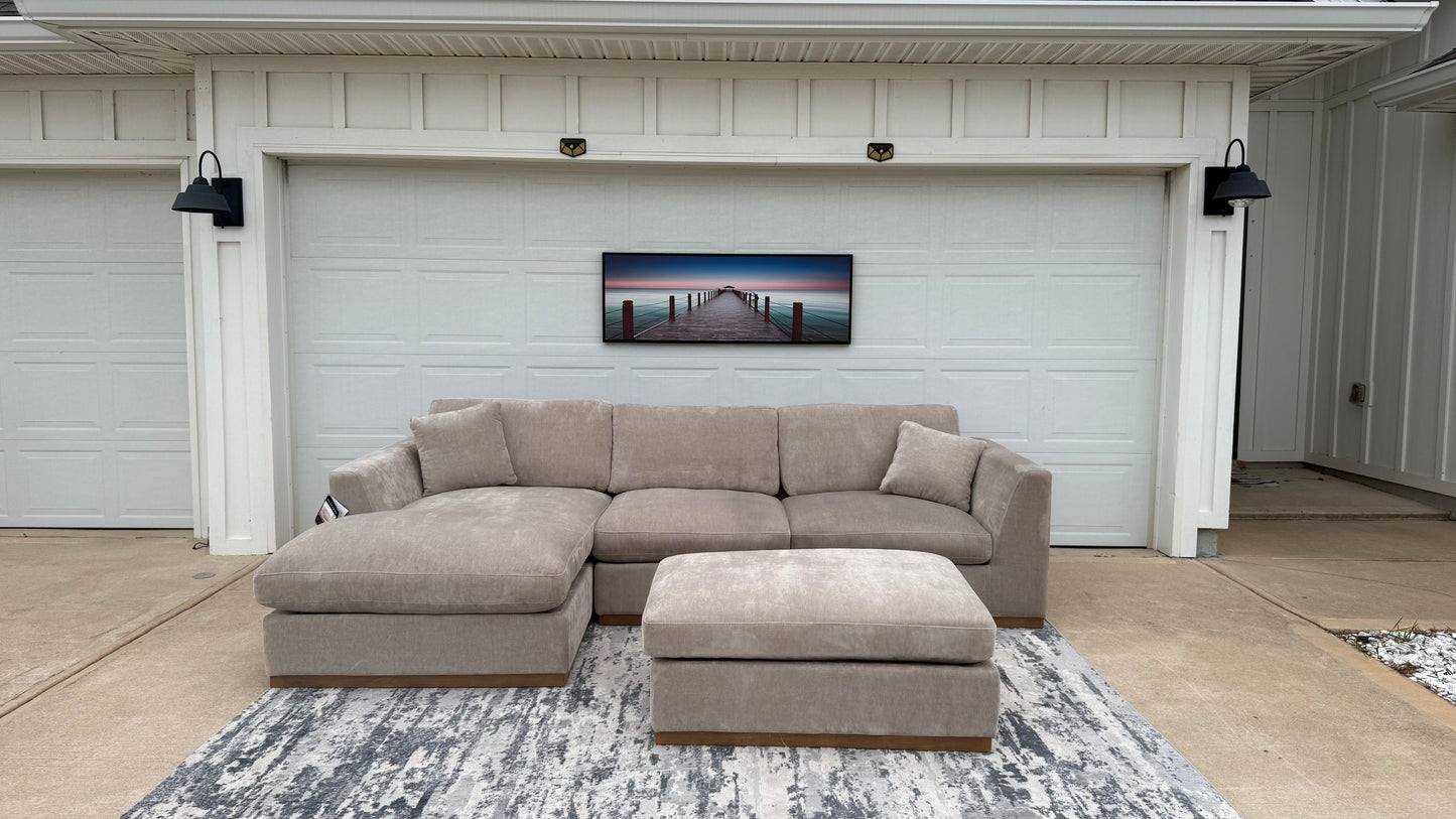 Henredon Caley Reversible Sofa Chaise with Ottoman