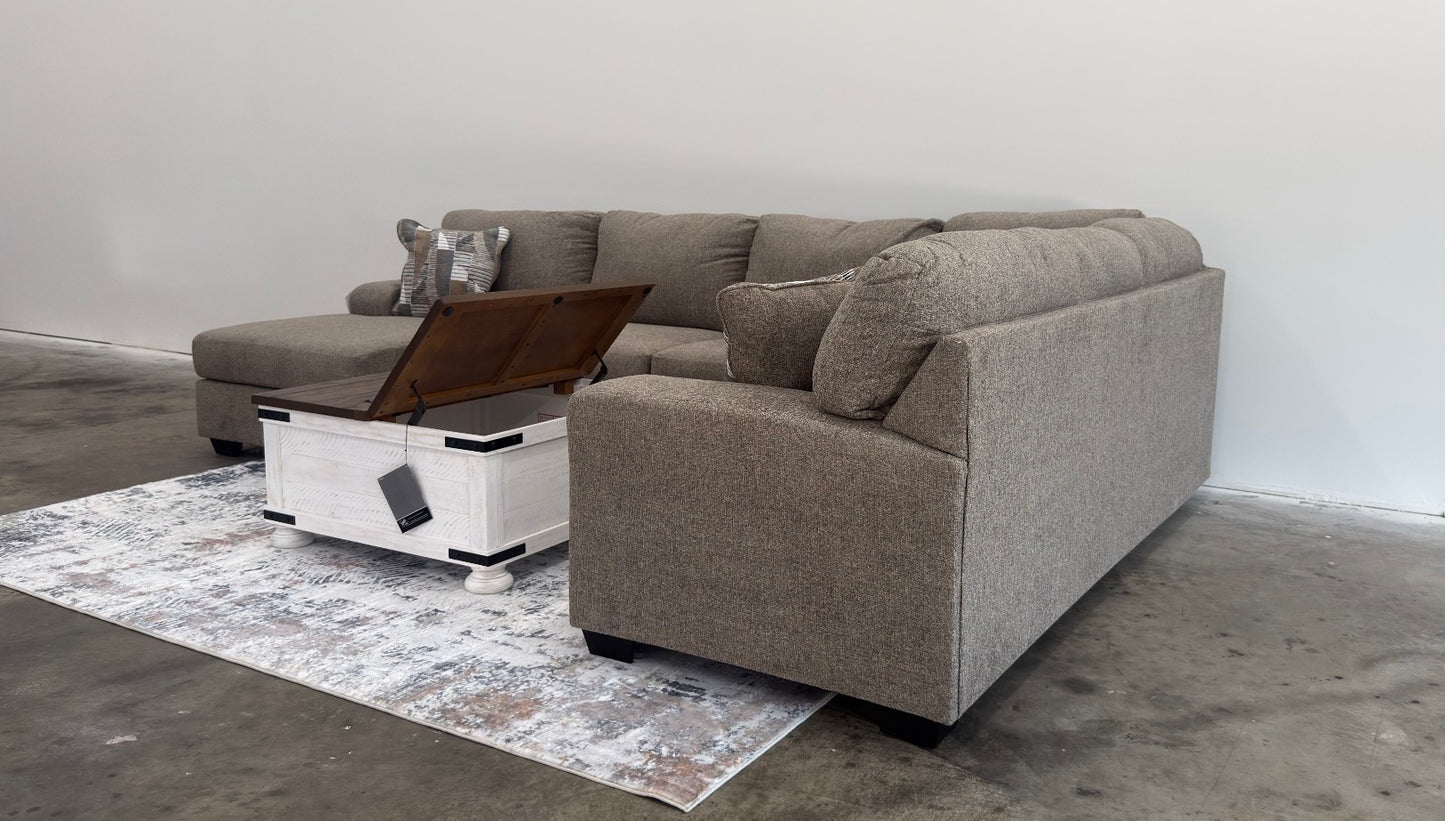 Newellen 3 Piece Sectional