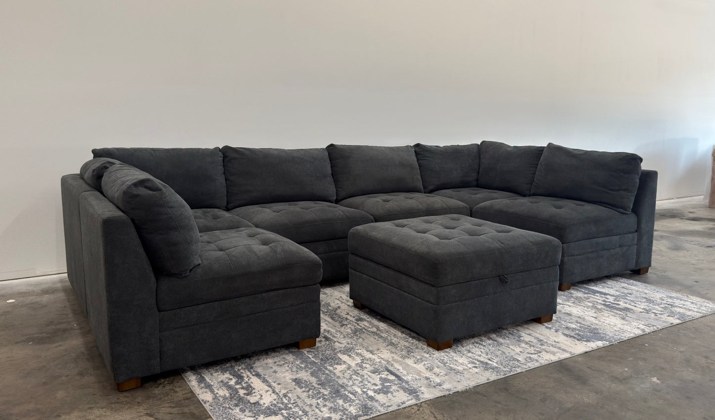 Tisdale 6 Piece Modular Sectional & Ottoman