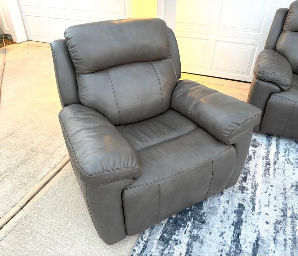 Grey 3-piece Top-grain Leather Triple Power Motion Living Room Set