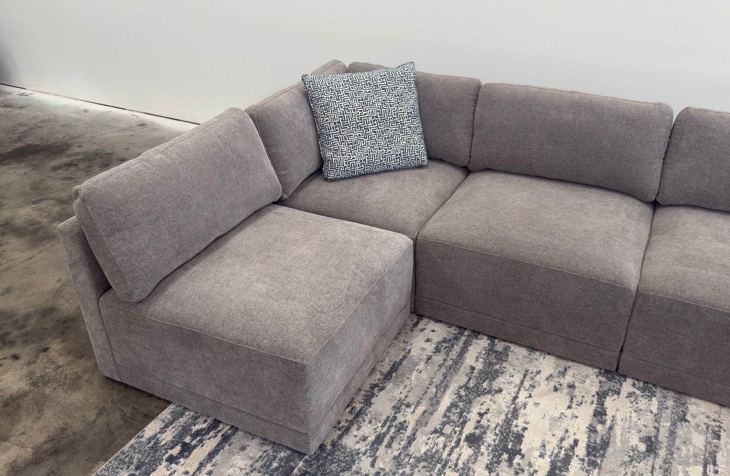Thomasville Modular Sectional