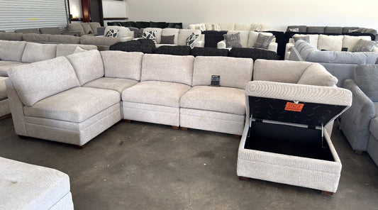 Thomasville Tisdale Modular Sectional 6-piece Taupe with Storage Ottoman