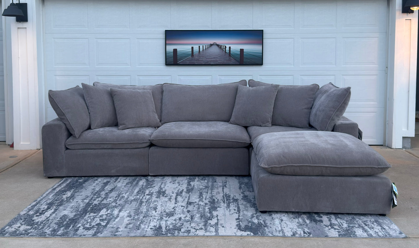 Sereen Modular Sofa + Ottoman
