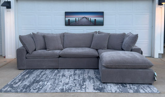 Sereen Modular Sofa + Ottoman
